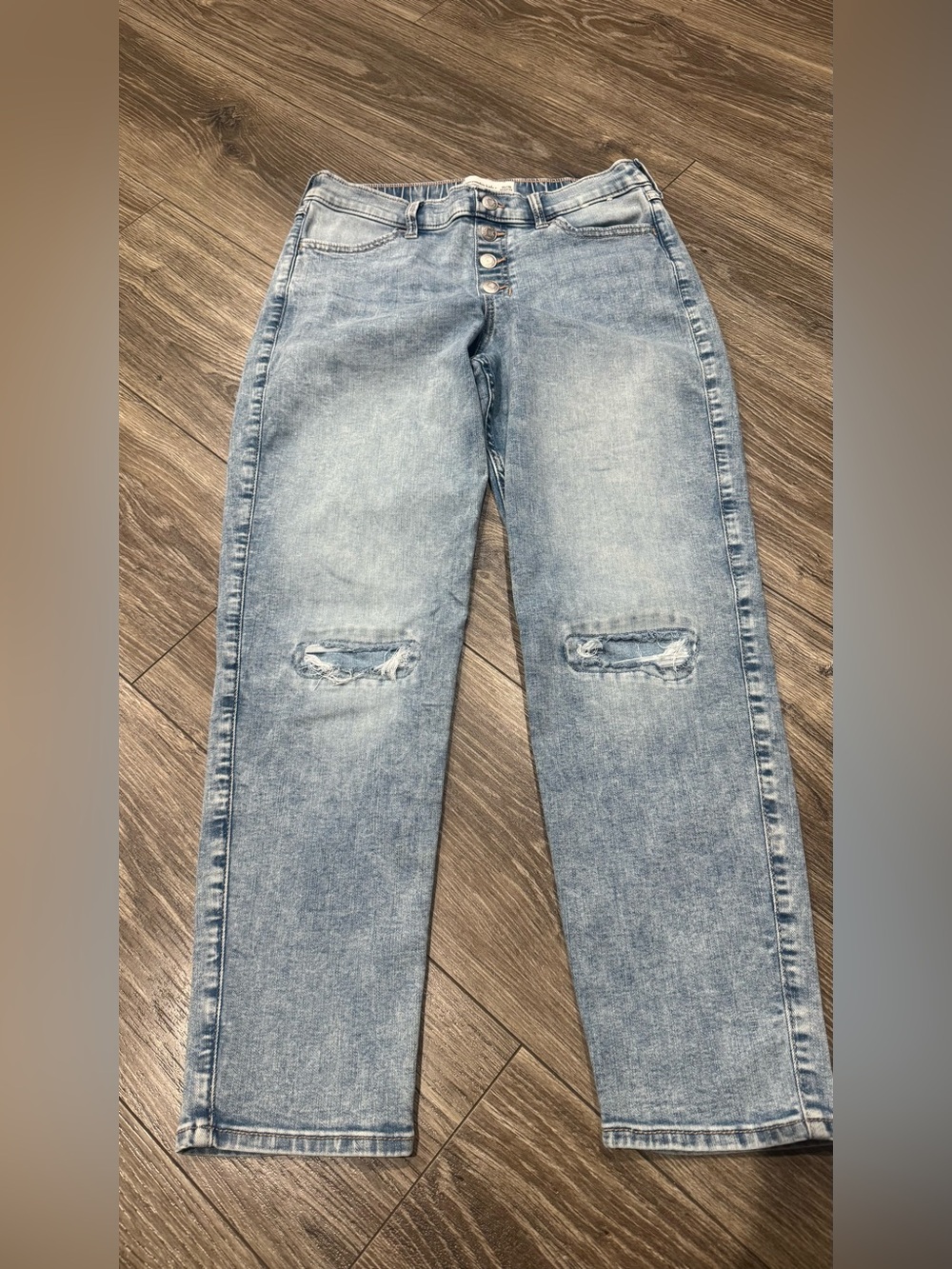 abercrombie kids light blue distressed jeans